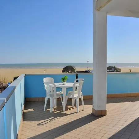 Seafront View In - Beahost *