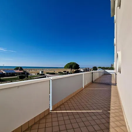 Seafront View In - Beahost Bibione