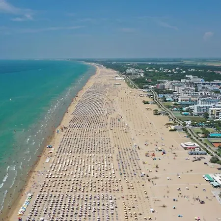 شقة Seafront View In Bibione-beahost بيبيوني
